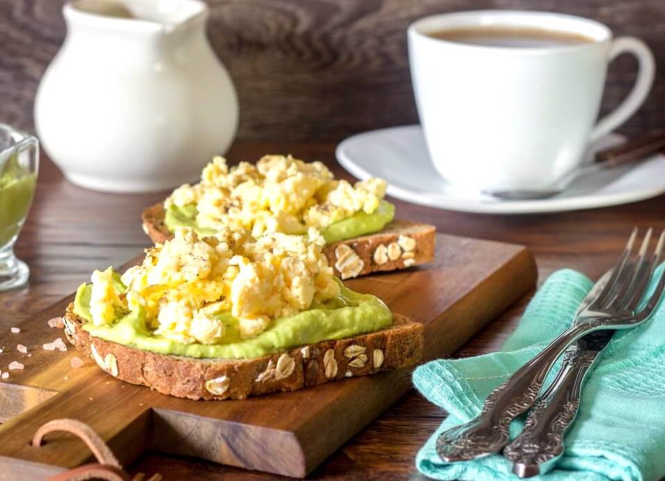Toasts with Avocado and Scrambled Eggs