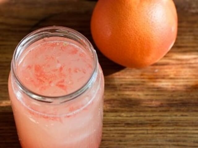 Healthy Grapefruit Lemonade Photo 4