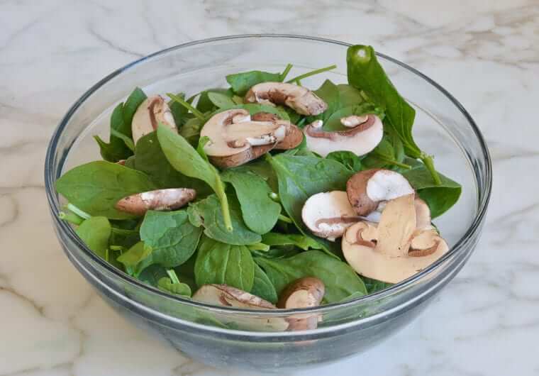 Spinach Salad with Warm Bacon Dressing Photo 8