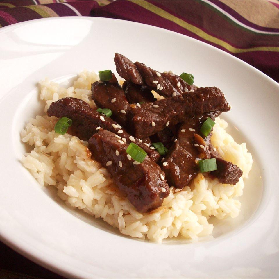 Super-Simple, Super-Spicy Mongolian Beef Photo 3