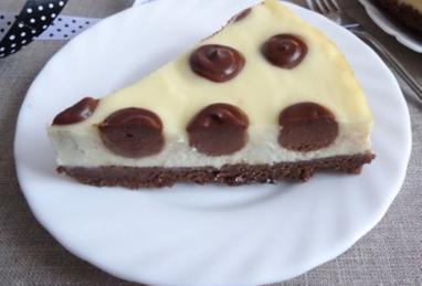 A Dotted Cheesecake Photo 1