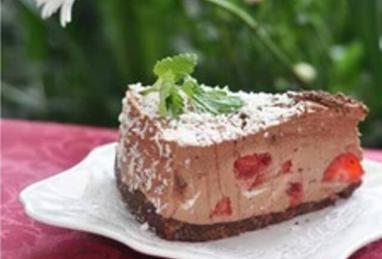 Strawberry Cheesecake with Chocolate Photo 1
