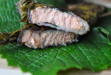 Grilled Salmon in Vine Leaves Photo 1