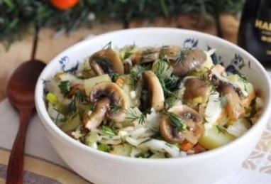 Vegetarian Salad with Pickled Champignons Photo 1