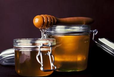 Honey Benefits For Fabulous Skin and Hair Photo 1