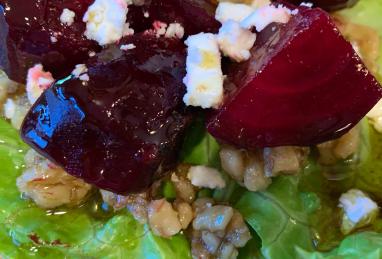 Beet Salad with Goat Cheese Photo 1