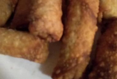 Authentic Chinese Egg Rolls (from a Chinese person) Photo 1