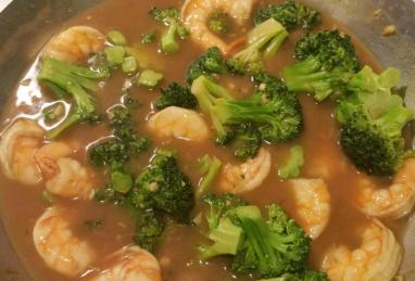Shrimp with Broccoli in Garlic Sauce Photo 1