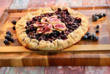 Rustic Blueberry and Fig Crostata Photo 1