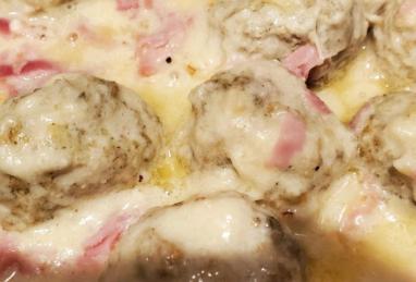 Keto Chicken Cordon Bleu Meatballs Photo 1