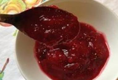 Ginger Pear Cranberry Sauce Photo 1