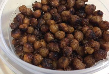 Indian-Spiced Roasted Chickpeas Photo 1
