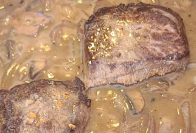 Flat Iron Steak with Mushroom Sauce Photo 1