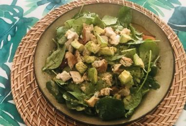 Spinach Salad with Chicken, Avocado, and Goat Cheese Photo 1