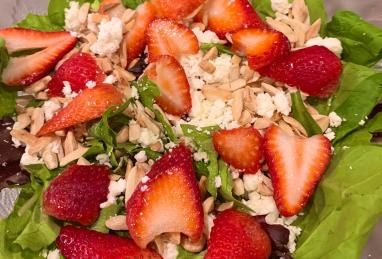 Strawberry and Feta Salad Photo 1