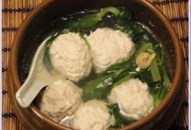 He Jia Tuan Yuan (Tofu Ball Soup for Lunar Chinese New Year) Photo 1