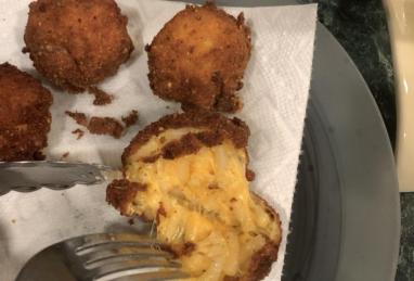 Fried Mac and Cheese Balls Photo 1