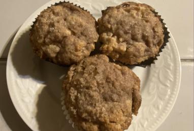 Easy Apple Cinnamon Muffins Photo 1