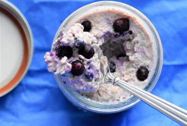 Blueberry-Cinnamon Overnight Oats with Greek Yogurt Photo 1