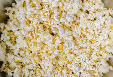 Sesame Parmesan Popcorn Photo 1