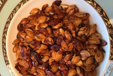 Sweet and Spicy Pumpkin Seeds Photo 1