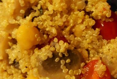 Quinoa with Chickpeas and Tomatoes Photo 1
