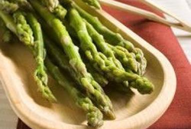 The Best Steamed Asparagus Photo 1
