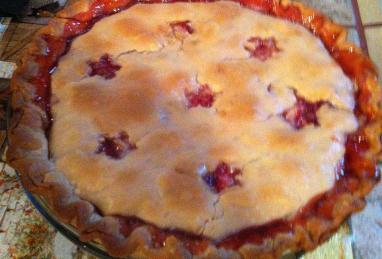 Lisa's Tomatillo and Strawberry Pie Photo 1