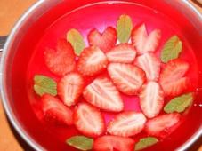 Strawberry Jelly Dome Cheesecake Photo 4