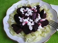 Beetroot Appetizer with Cabbage Garnish and Cottage Cheese in a Crock Pot Photo 7