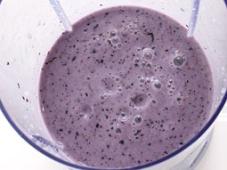Blueberry Milkshake Recipe Photo 6