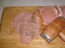 Pork Chop in Cheese Coating Photo 2