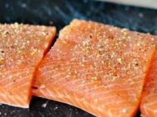 Grilled Salmon Photo 8