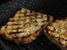 Vegetarian Sandwich with Guacamole Photo 5
