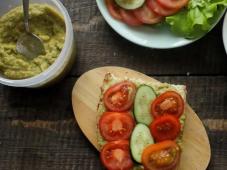 Vegetarian Sandwich with Guacamole Photo 6