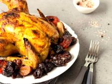 Valentine's Day Dinner Recipe - Chicken with Wine and Dried Fruits Photo 6