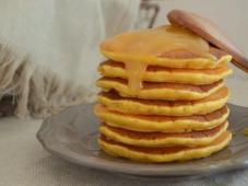 Pumpkin Pancakes with Caramel Syrup Photo 7