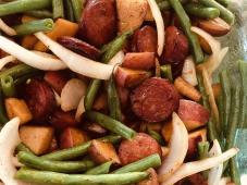 Grilled Sausage with Potatoes and Green Beans Photo 4
