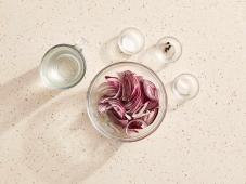 Pickled Red Onions Photo 2