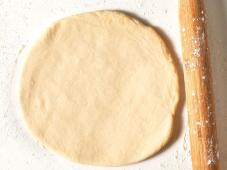 Easy Homemade Pizza Dough Photo 6