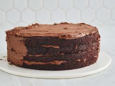 Back-of-the-Box Hershey's Chocolate Cake Photo 9