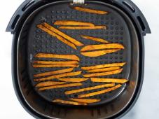 Air Fryer Sweet Potato Fries Photo 5