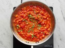 Tomato and Garlic Pasta Photo 4