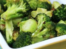 Easy Roasted Broccoli Photo 4