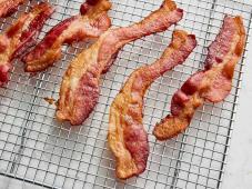 How to Cook Bacon in the Oven Photo 7