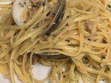 Linguine with White Clam Sauce Photo 4