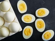 Perfect Hard-Boiled Eggs Photo 6