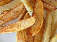 Oven-Baked Potato Fries Photo 4