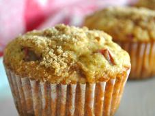 Aunt Norma's Rhubarb Muffins Photo 5