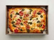 This Viral Pan Pizza Recipe Uses Your 9x13 and Easy Store-Bought Shortcuts Photo 8